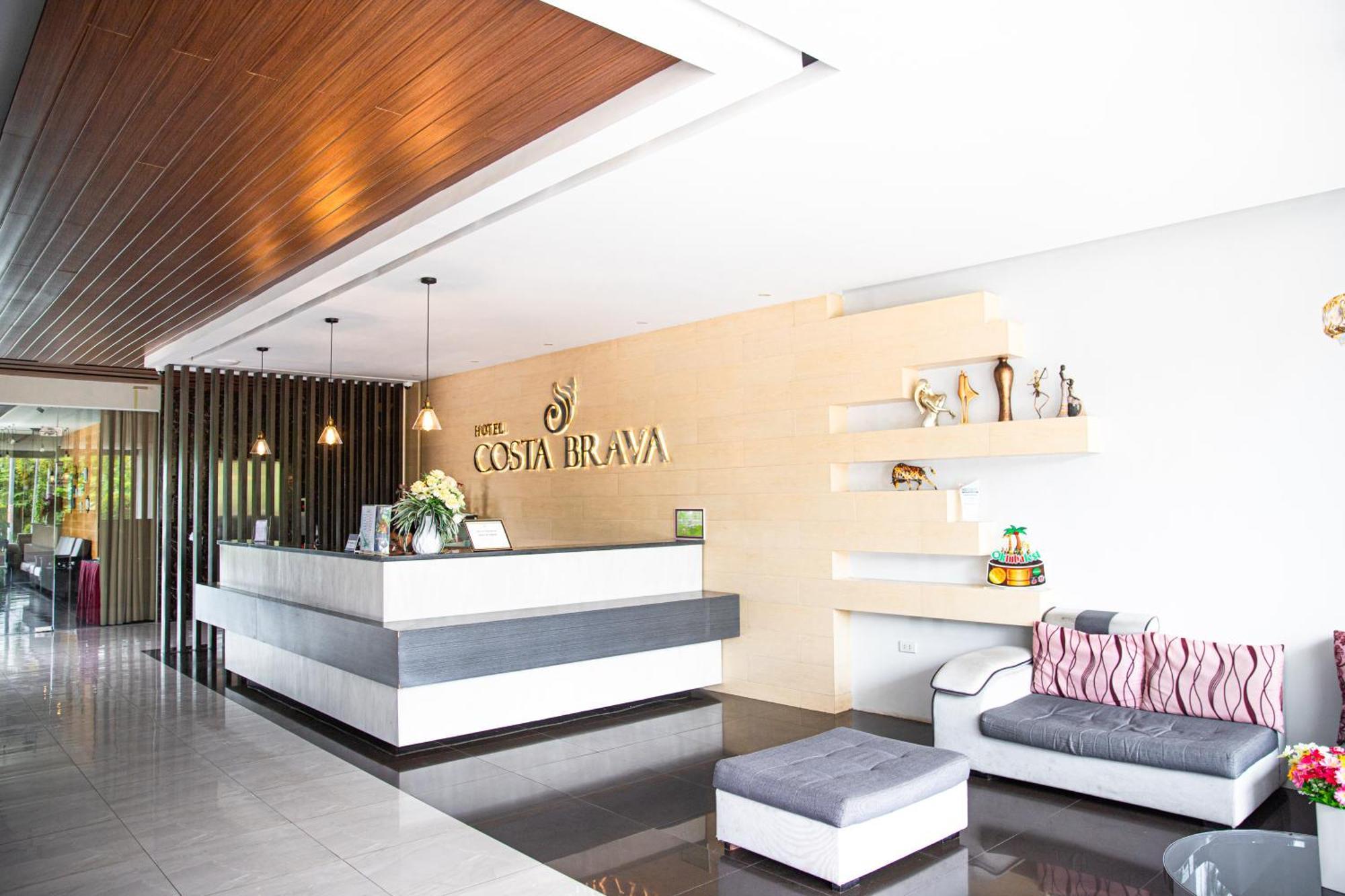 Hotel Costa Brava ตาโคลบัน ภายนอก รูปภาพ